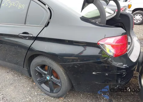 2013 BMW 320I z USA, uszkodzony, nr VIN WBA3B1C54DK129872